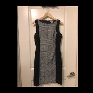 Black and Gray Sleeveless Business Casual Dress